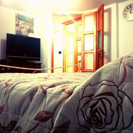 Bed & Breakfast A Capua Adiacente Al Duomo - Il Vicolo Luaran gambar