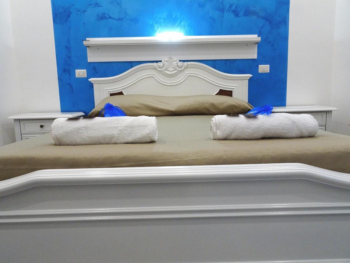 Bed & Breakfast A Capua Adiacente Al Duomo - Il Vicolo Luaran gambar