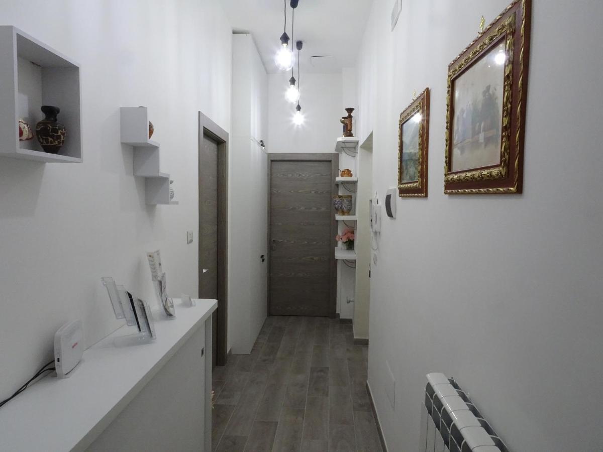 Bed & Breakfast A Capua Adiacente Al Duomo - Il Vicolo Luaran gambar